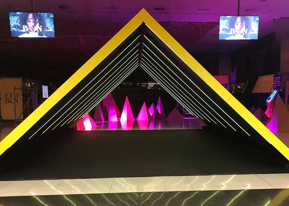 Instalación Pirámide